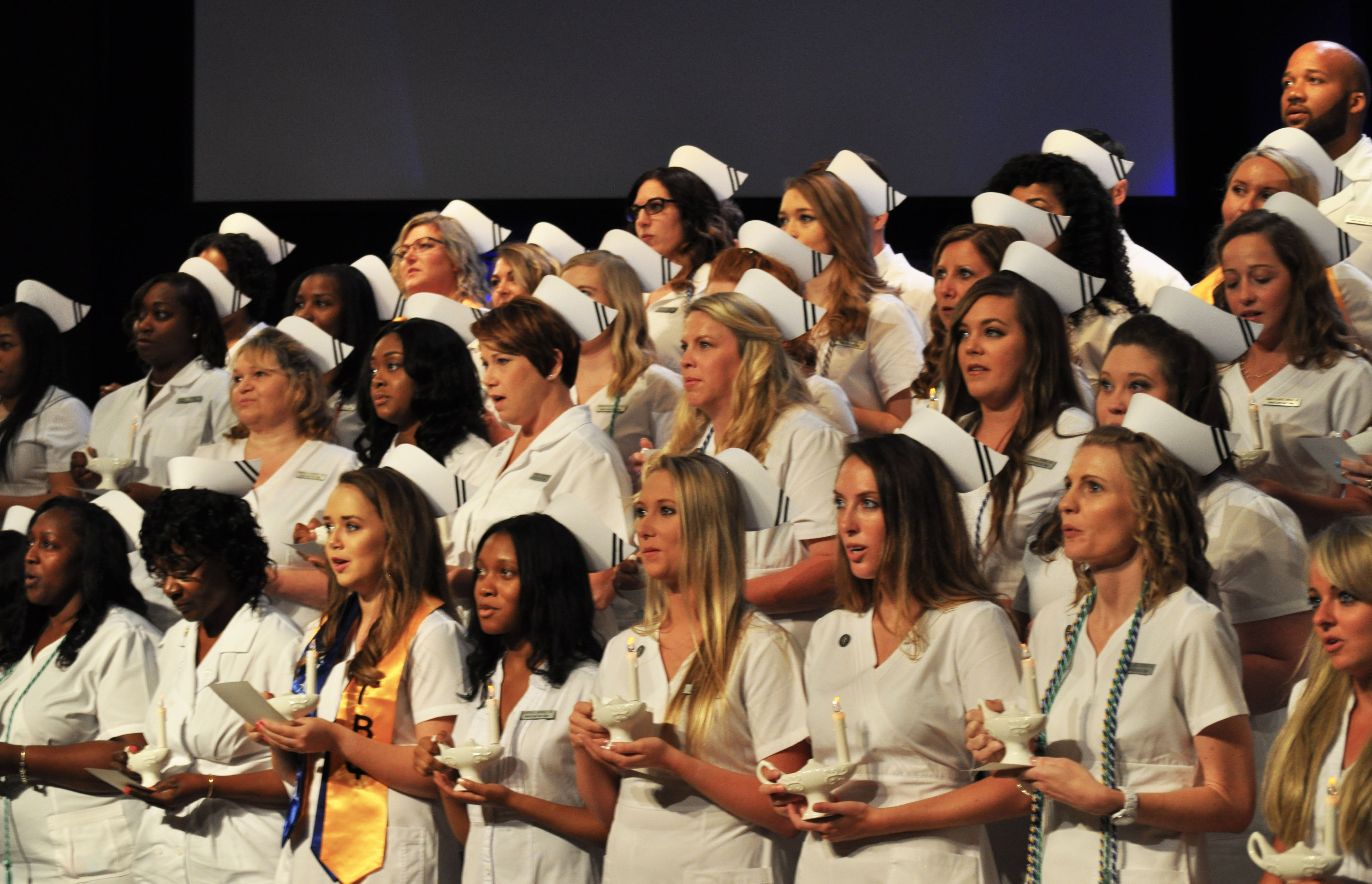 2018 Nursing Graduates Pinned In Ceremony Beaufort County Community College 