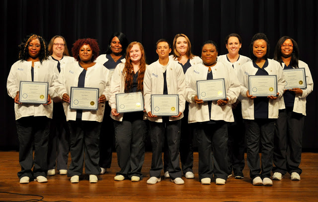 Photo of Phlebotomy class graduating.